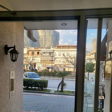 公寓 Kondoulis 2 卡兰巴卡